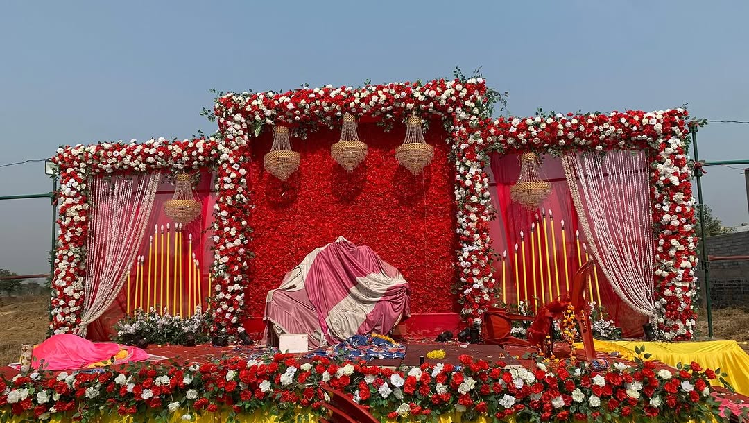 Royal Indian wedding stage decoration
